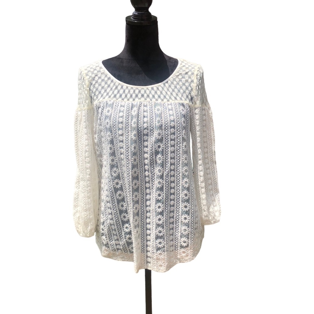 Altar’d State Double Lace Top size Small - Picture 7 of 10